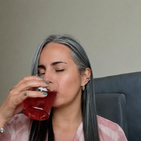 Laura, 38 años,